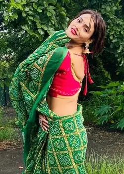 Having Fun : Jinnie Jazz (2025) Full Hindi
