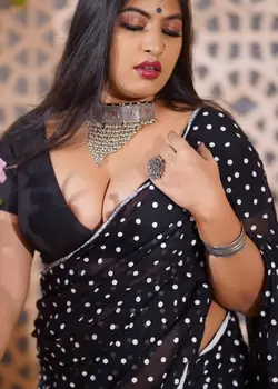 Anjali Gaud Black Saree